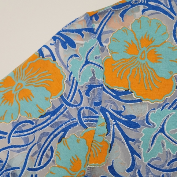 ❤[3/$35] ASOS Petite Mesh Floral Top - Picture 4 of 6